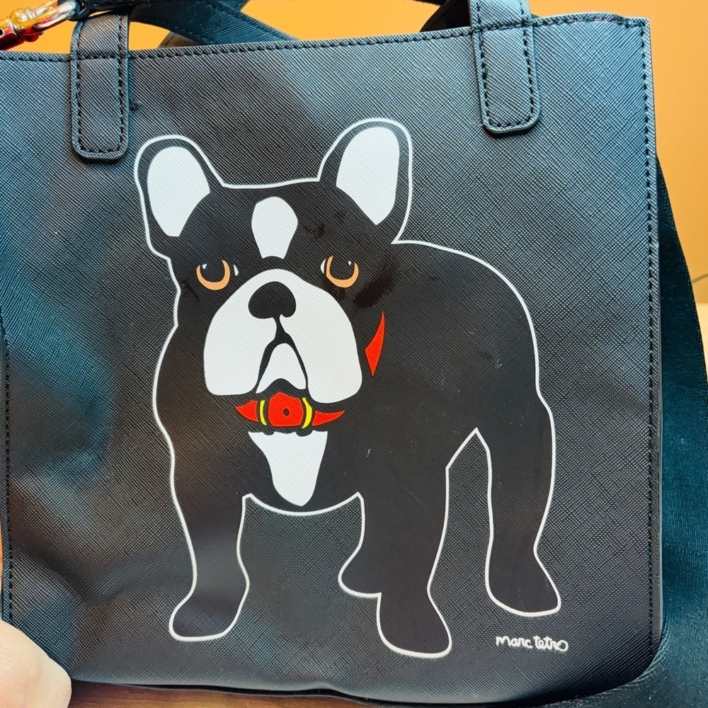 Stylish Black Crossbody Bag with Dog Print - Picture 4 of 9